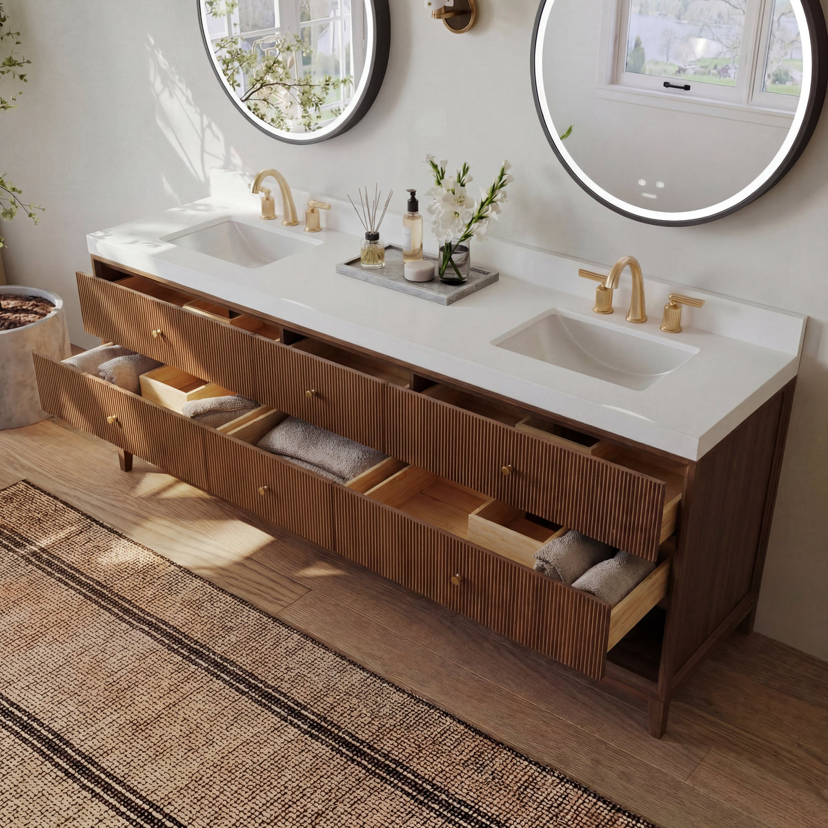 Momo 84" Bath Vanity Set
